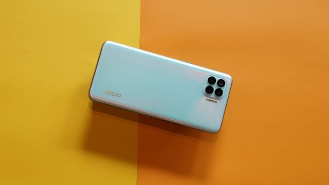 Oppo Reno 4 F Punya 6 Kamera, Ini Bedanya dengan Reno 4